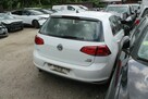 Volkswagen Golf - 4