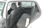 Volkswagen Golf - 6