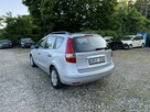 Hyundai i30 1.6i-126km-Serwisowany-Bezwypadkowy-2-Właściciel-Klimatyzacja-Komputer - 4