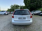 Hyundai i30 1.6i-126km-Serwisowany-Bezwypadkowy-2-Właściciel-Klimatyzacja-Komputer - 8