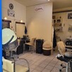 Sprzedaż wyposażenia salonu fryzjerskiego oraz podnajem - 2