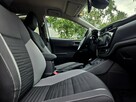 Toyota Auris Touring Sports 1.8 Hybrid 136KM 2017r Kamera, Navi, Grzane Fotele - 5