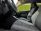 Toyota Auris Touring Sports 1.8 Hybrid 136KM 2017r Kamera, Navi, Grzane Fotele - 8