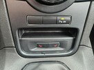 Ford Fiesta Podgrzewane fotele / Klimatyzacja / Czujniki parkowania - 9