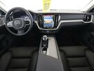 Volvo V60 Cross Country B5(B) Ultimate AWD Mild Hybrid - 6