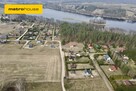 Działka rekreacyjna nad jeziorem blisko lasu. - 1