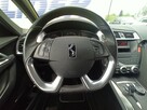Citroen DS5 Hybryda, 4x4, 7 lat w jednych rękach - 13