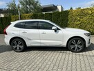 Volvo XC 60 2.0 B5 Mild Hybrid,biały perłowy - 3