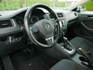 Volkswagen Jetta 1.6TDI 140KM [Eu5] Sedan Comfrotline - Automat DSG 7b. -Zobacz - 13