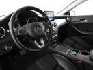 Mercedes GLA 180 automat full LED półskóra navi klima auto grzane fotele - 14