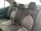 Toyota Camry 2.5 Hybrid Comfort CVT Sedan - 12