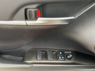 Toyota Camry 2.5 Hybrid Comfort CVT Sedan - 13