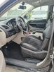 Chrysler Town & Country Cross Country Limited - 8