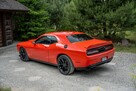 Dodge Challenger R/T / 5.7 V8 HEMI 375KM / Alpine / GO MANGO / Import USA / FV - 2