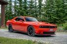 Dodge Challenger R/T / 5.7 V8 HEMI 375KM / Alpine / GO MANGO / Import USA / FV - 10