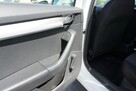 Škoda Octavia polski salon - 11