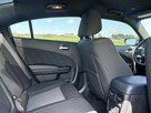 Kultowy Charger SXT RWD - 8