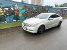 Sprzedam mercedesa w 207 - 3