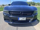 Kultowy Charger SXT RWD