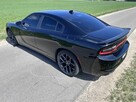 Kultowy Charger SXT RWD - 4