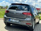 Volkswagen Golf - 8