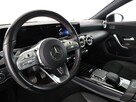 Mercedes CLA 200 automat full LED skóra/alcantara panorama navi duże ekrany kamery - 14