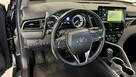 Toyota Camry Hybrid Executive - 8
