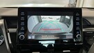 Toyota Camry Hybrid Executive - 13