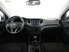 Hyundai Tucson navi klima auto grzane fotele kamera i czujniki parkowania hak - 15
