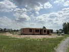 Nowoczesny dom parterowy z garażem na dużej działce - 4