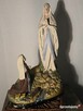 Stara figurka z gipsu Matka Boska z Bernadettą z Lourdes - 12