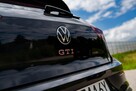 Volkswagen Golf GTI - 16