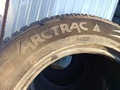 Konkretny bieżnik.Opony Zimowe Vredestein 215/60 R16 - 7