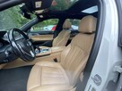 BMW 750 450 KM szklany dach skóry - 9