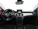 Mercedes GLA 180 automat półskóra navi PDC grzane fotele tempomat - 15