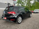 Volkswagen Golf - 5