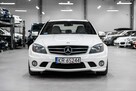 Mercedes C 63 AMG Bezwypadkowy. Stan kolekcjonerski. Wideoprezentacja YouTube. - 3