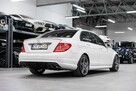 Mercedes C 63 AMG Bezwypadkowy. Stan kolekcjonerski. Wideoprezentacja YouTube. - 12