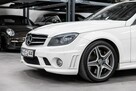 Mercedes C 63 AMG Bezwypadkowy. Stan kolekcjonerski. Wideoprezentacja YouTube. - 15