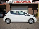 Toyota Yaris Hybrid 100 KM , Premium E-Cvt, Nawigacja,Salon PL,I WŁ,Serwis ASO, - 8