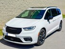 Chrysler Pacifica - 3