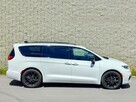 Chrysler Pacifica - 8