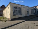 Budynek Handlowy w centrum Marzęcina. - 3