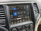 Jeep Grand Cherokee - 16
