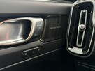 Volvo XC 40 B4 AWD/Europa/Kam360/Harman/Matrix/Bezwypadkowy/Serwis - 16