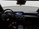 MERCEDES-BENZ E 220d - 9