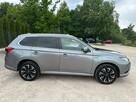 Mitsubishi Outlander - 9
