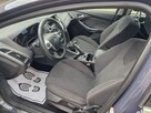 Ford Focus 1.6 benz 125km stary silnik TITANIUM bezwypadkowy ładny z Niemiec  FV - 10