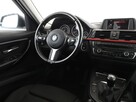 BMW 318 bi-xenon/LED sportowe fotele klima auto ambient light panorama czujnik - 16