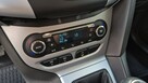 Focus 1.6 150km navi PDC podgrzewane fot i szyba HAK serwis 2012 - 16
